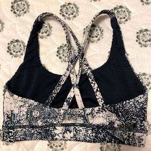 This is a Lululemon bra. Like new without tags.